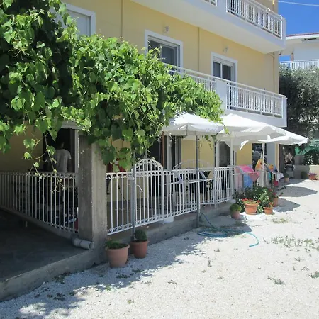 Apartment Studios Panagiota *