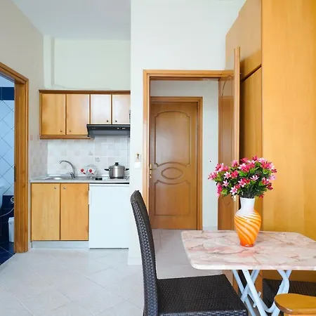 Studios Panagiota Apartment *