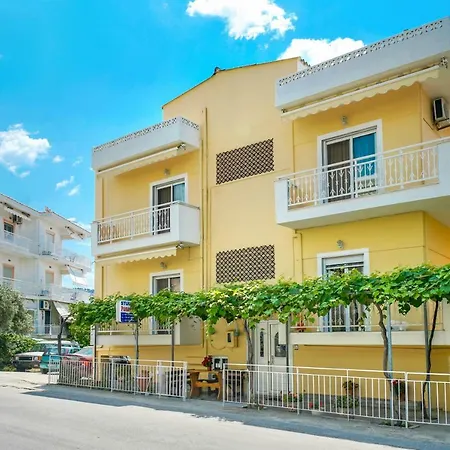 Studios Panagiota * Potos